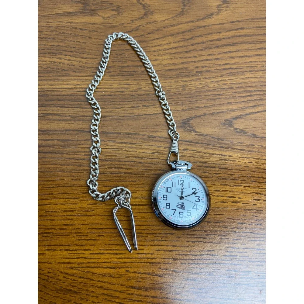 RARE Vintage Quartex Electra Wind up Train Pocket Watch Silver Tone Chain Swiss‎